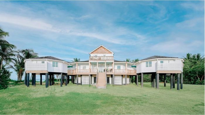MLS# 51147 Queen Pineapple Kamalame Cay Andros