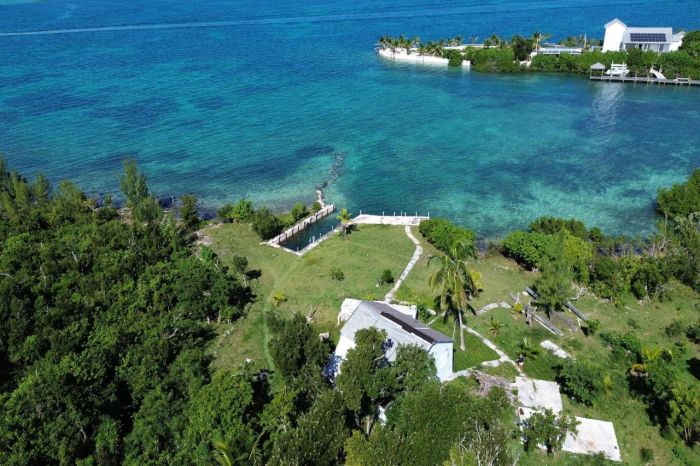 MLS# 55103  Elbow Cay/Hope Town Abaco