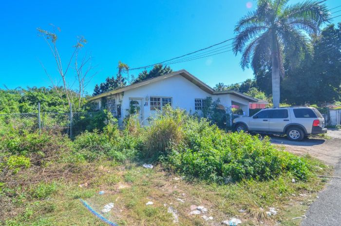 MLS# 56298  Bernard Road New Providence/Paradise Island