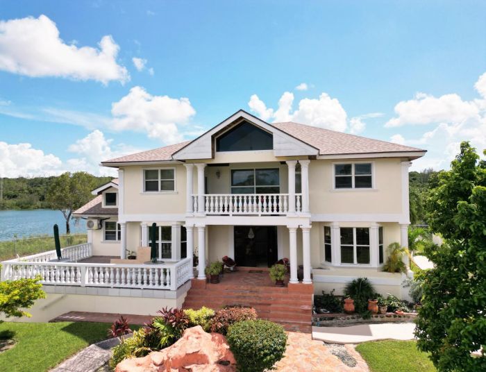MLS# 56520 Lakeview Home Westridge New Providence/Paradise Island