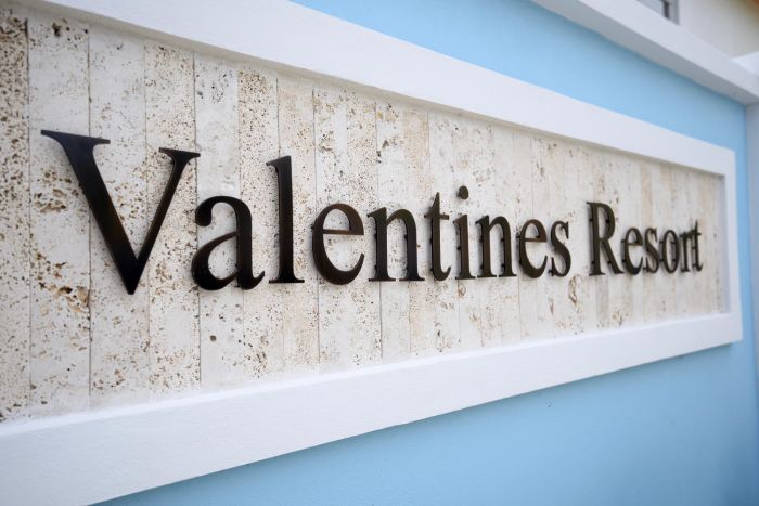 MLS# 57831 Valentines Resort Harbour Island Eleuthera