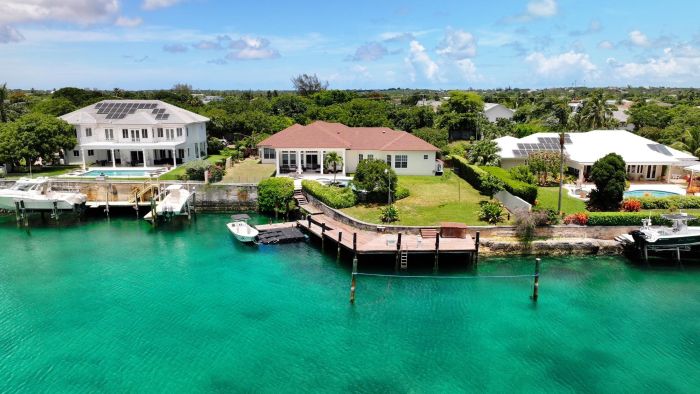 MLS# 58000  Yamacraw New Providence/Paradise Island