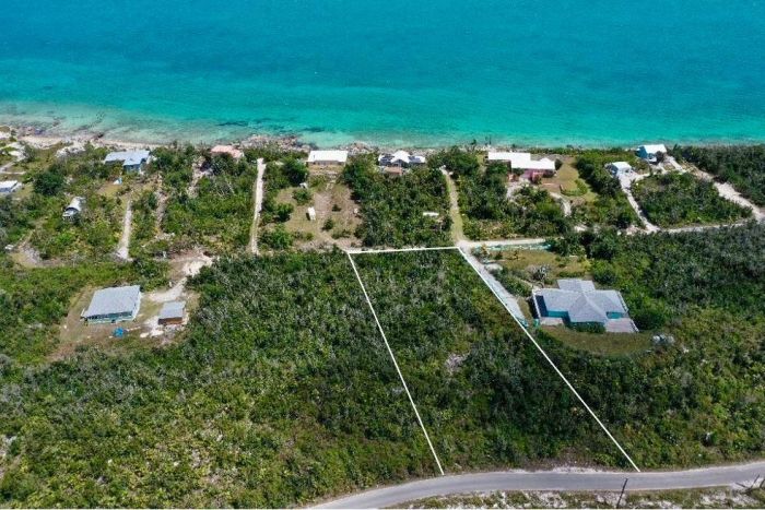 MLS# 58192 10 Coral Point Marsh Harbour Abaco