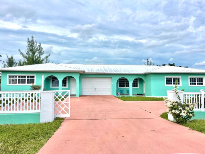 MLS# 58281  Lincoln Green Grand Bahama/Freeport