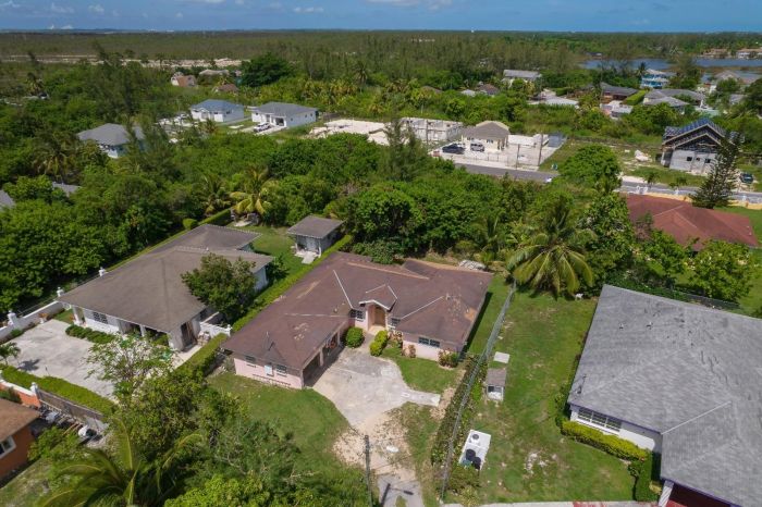 MLS# 58296  Coral Harbour New Providence/Paradise Island