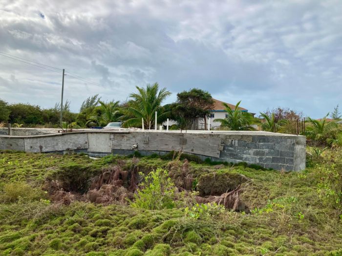 MLS# 58425 FREEHOLD Governor's Harbour Eleuthera