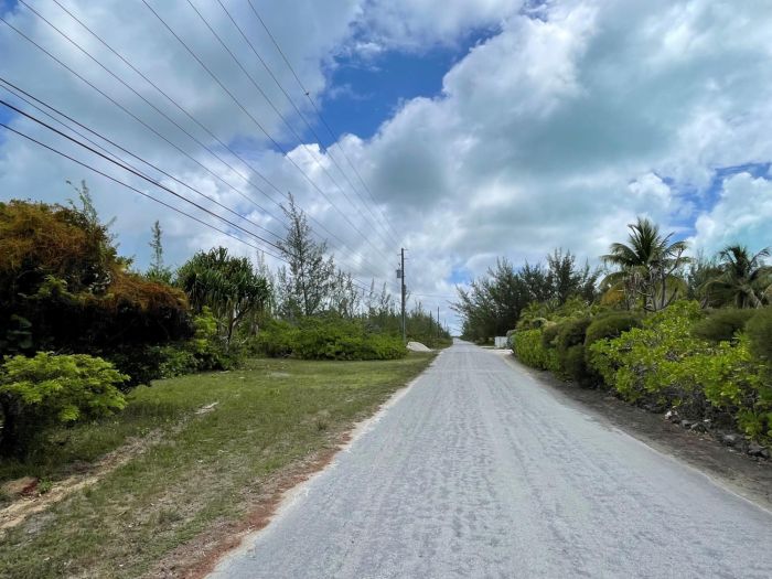 MLS# 58606 Current Lot Current Eleuthera