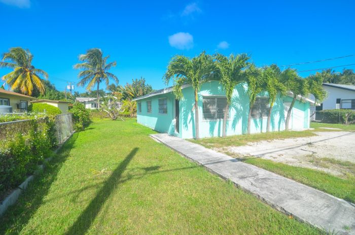 MLS# 58658  Sea Breeze New Providence/Paradise Island