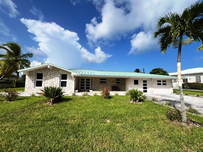 MLS# 58728  Lucaya Grand Bahama/Freeport