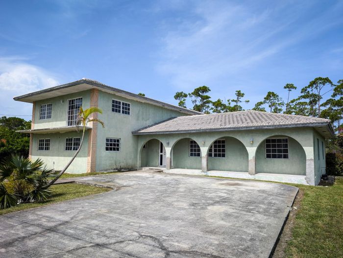 MLS# 58808  Lucaya Grand Bahama/Freeport