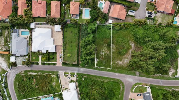 MLS# 58899 Lot #97 Palm Cay Yamacraw New Providence/Paradise Island