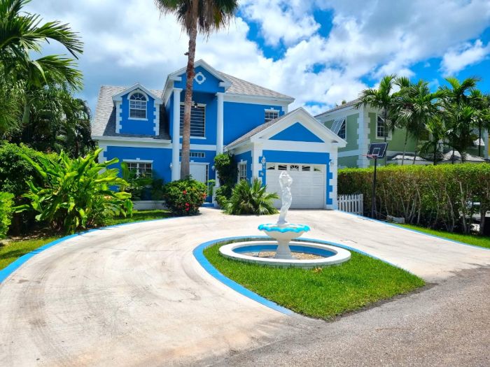 MLS# 59174 Canal-Front Oasis in West Bay Street New Providence/Paradise Island