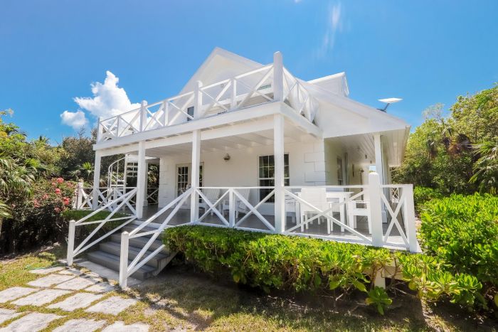 MLS# 59188 Harbour Island Home Harbour Island Eleuthera