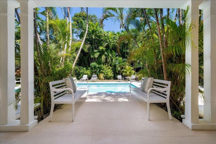 MLS# 59571 Pytchley House Lyford Cay New Providence/Paradise Island