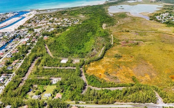 MLS# 59665  Coral Harbour New Providence/Paradise Island