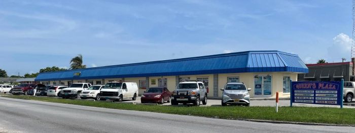 MLS# 59915 Queens Plaza Centre  Grand Bahama/Freeport