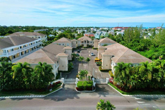 MLS# 60158 Cable Beach Condo Cable Beach New Providence/Paradise Island