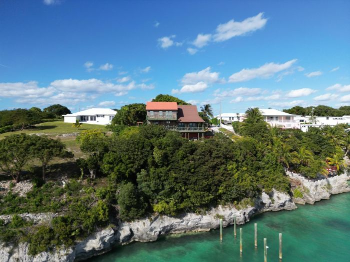 MLS# 60294 Southern Style Russell Island Eleuthera