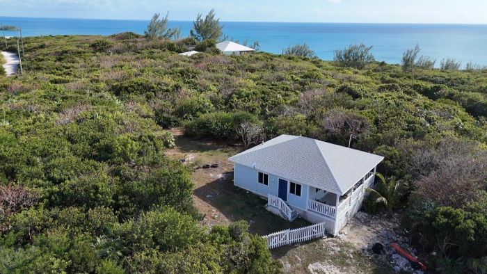 MLS# 60841 Eleuthera Home Rainbow Bay Eleuthera