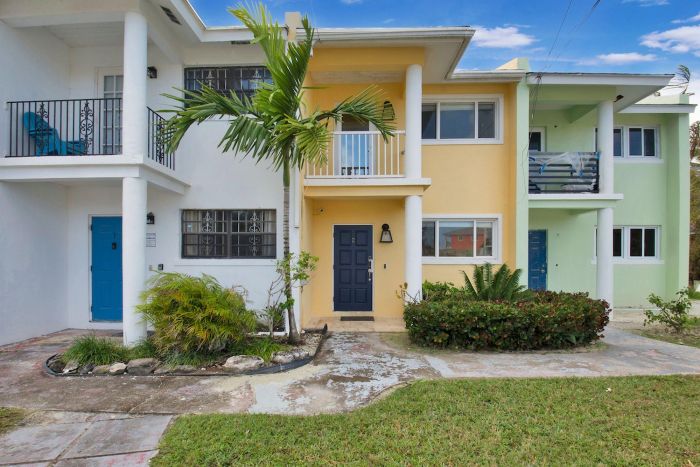 MLS# 61685  West Bay Street New Providence/Paradise Island