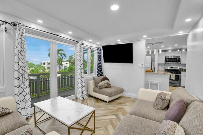 MLS# 61821  Love Beach New Providence/Paradise Island