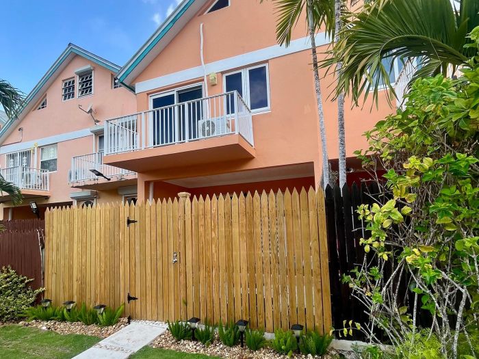 MLS# 61865  Eastern Road New Providence/Paradise Island