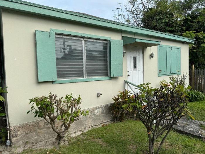 MLS# 61912  Harbour Island Eleuthera