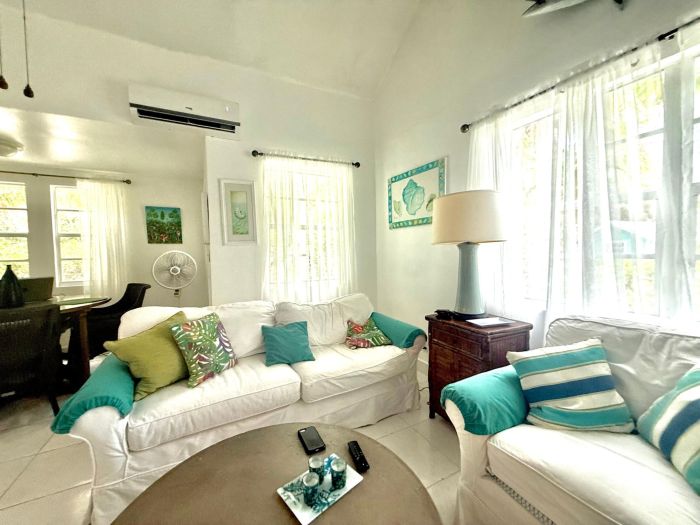 MLS# 62097 Key Lime Cottage Fortune Beach Grand Bahama/Freeport
