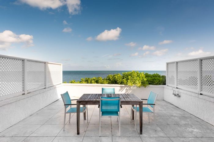 MLS# 62114  Cable Beach New Providence/Paradise Island