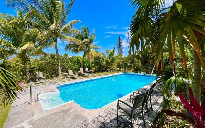 MLS# 62174  Port Howe Cat Island