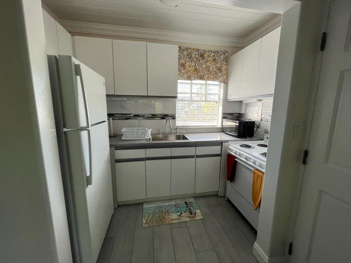 MLS# 62179  Cable Beach New Providence/Paradise Island