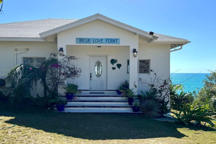 MLS# 62193 BLUE LOVE POINT Gregory Town Eleuthera