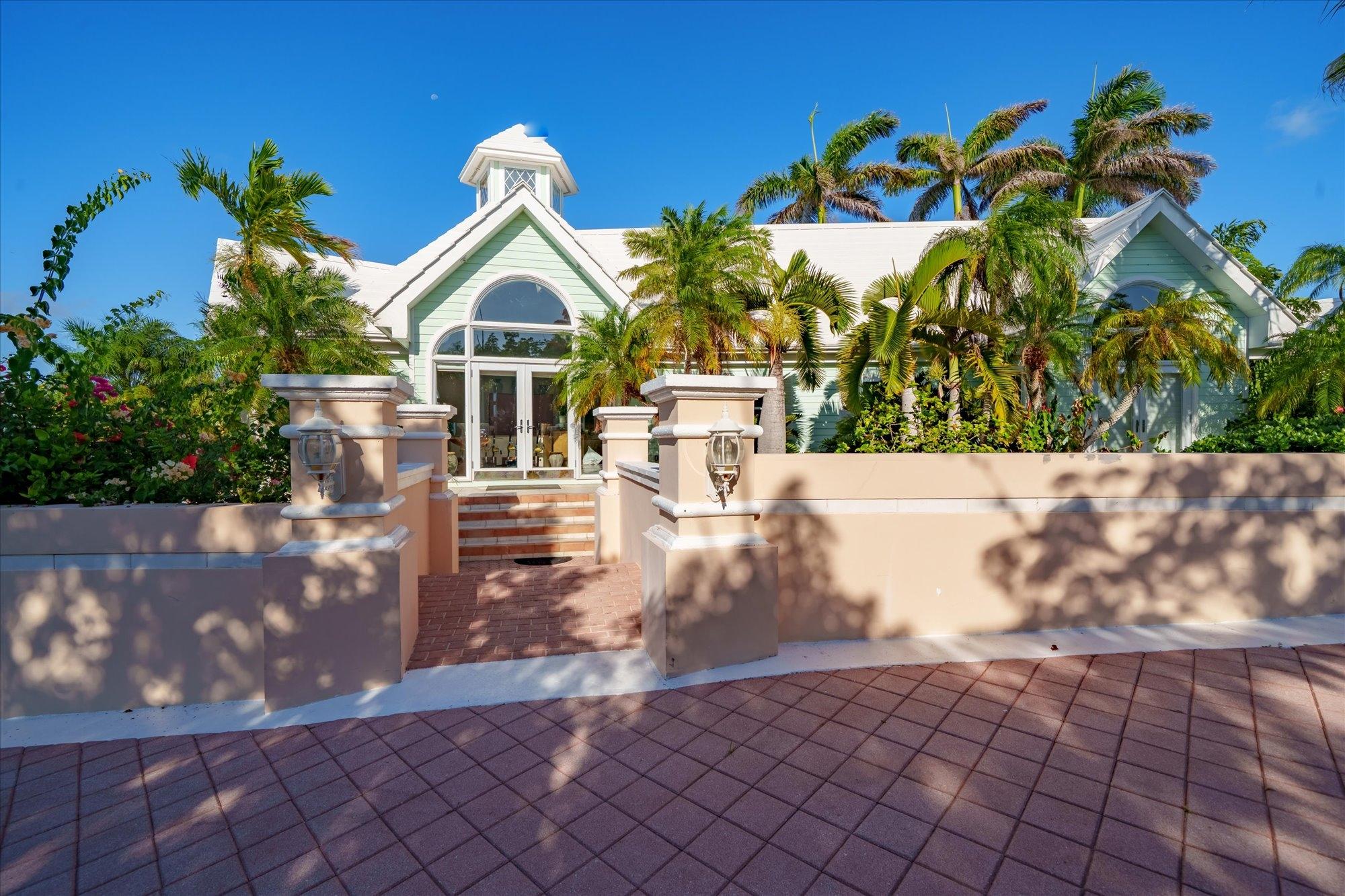 MLS# 62261 Villa Tatutina Marsh Harbour Abaco