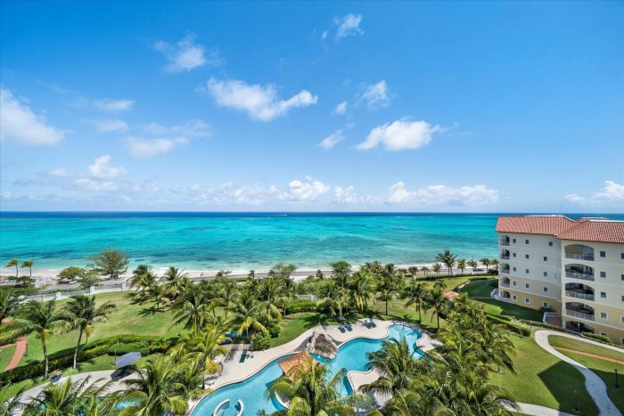 MLS# 62277 Caves Heights West Bay Street New Providence/Paradise Island