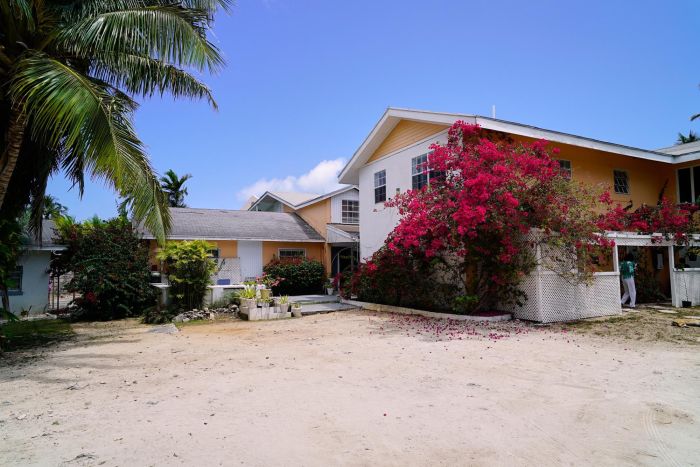 MLS# 62394  Eastern Road New Providence/Paradise Island
