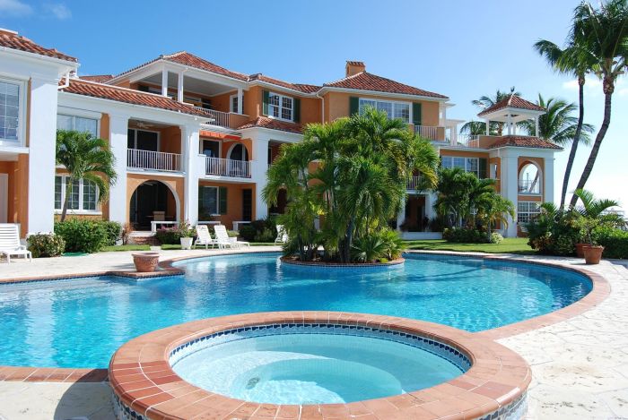 MLS# 62396 Shangri-La Paradise Island New Providence/Paradise Island
