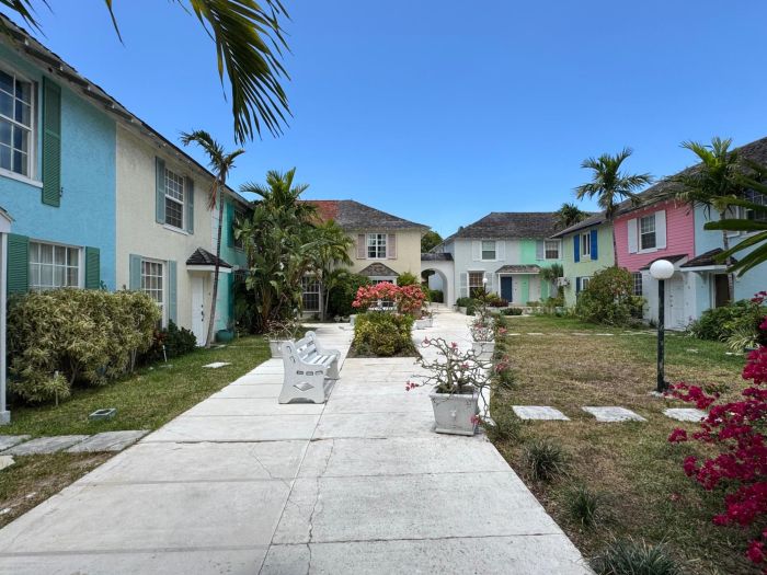 MLS# 62425 Harbour Mews Cable Beach New Providence/Paradise Island