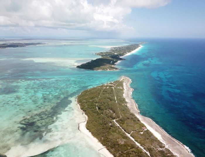 MLS# 62514  Whale Point Eleuthera