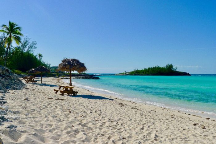 MLS# 62546 LOT 15 BLOCK 53 Rainbow Bay Eleuthera