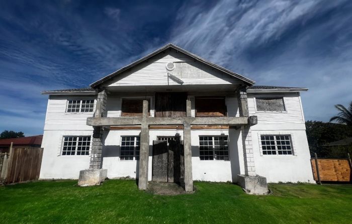 MLS# 62682  Prince Charles Drive New Providence/Paradise Island