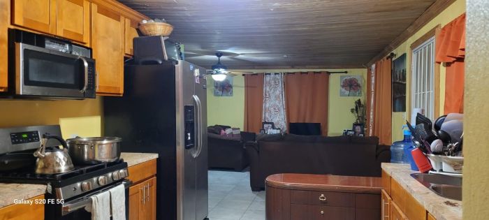 MLS# 62684  South Beach New Providence/Paradise Island