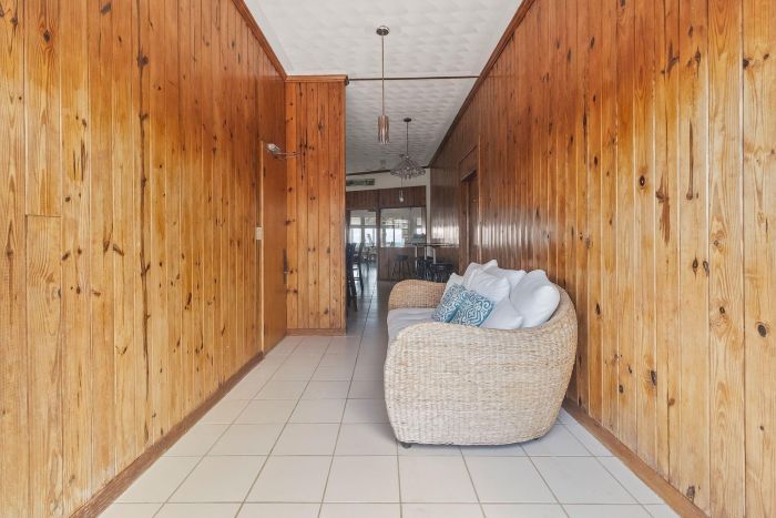 MLS# 62770 UNIQUE VILLAGE Palmetto Point Eleuthera