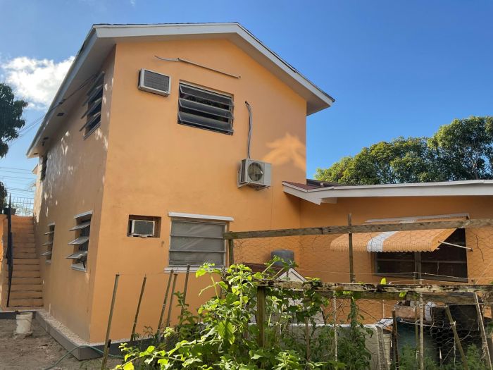 MLS# 62865  Oakes Field New Providence/Paradise Island