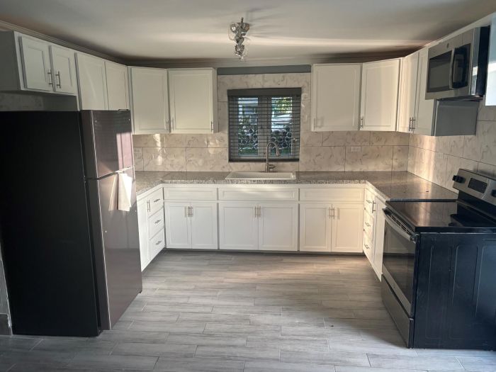 MLS# 62940  Winton New Providence/Paradise Island