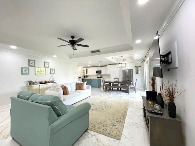 MLS# 62948  Paradise Island New Providence/Paradise Island