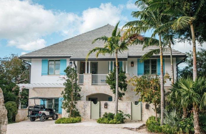 MLS# 63022 Briland Club Harbour Island Eleuthera