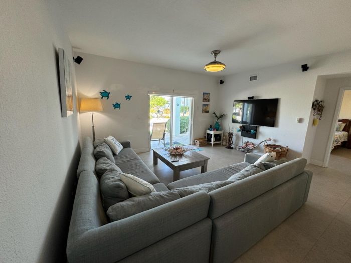 MLS# 63068 Bimini Apartment North Bimini Bimini