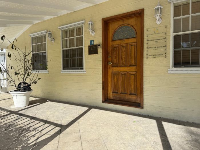 MLS# 63187 COMMERCIAL BUILDING  New Providence/Paradise Island
