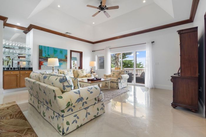 MLS# 63192  West Bay Street New Providence/Paradise Island