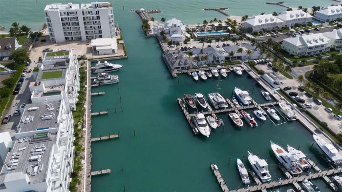 MLS# 63267  Yamacraw New Providence/Paradise Island